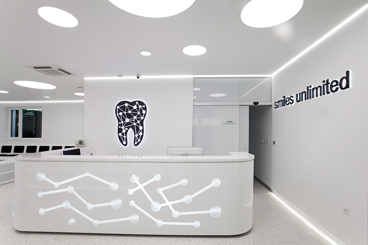 Optische zwartwitte tandartspraktijk in Kroatië